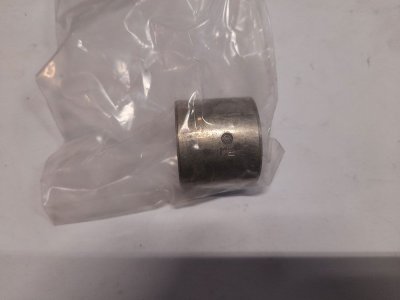 Cankshaft bushing