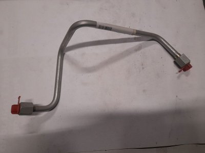 Hydrauliikkapöydältä läpiviennille rautaputki