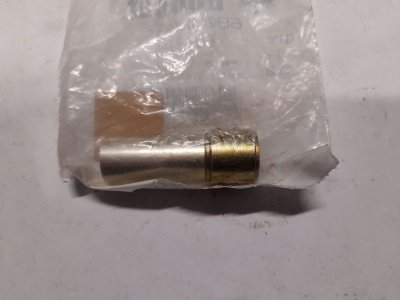 L.H console bearing
