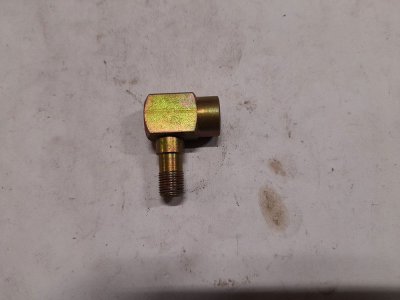 Oil pressure switch elbow 90 degrees