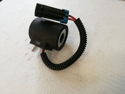 Ohjausventtiilin kela