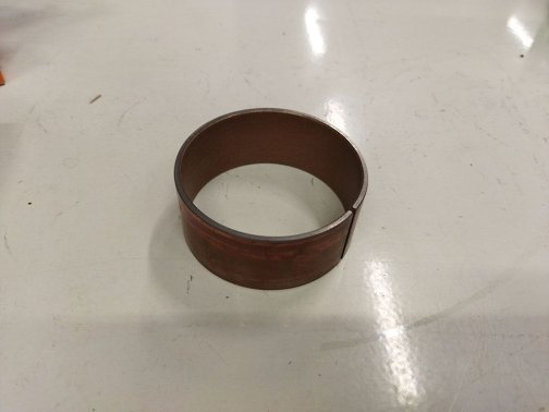 Bucket cylinder bushing
